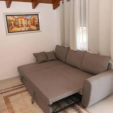 Apartment Kince Berat